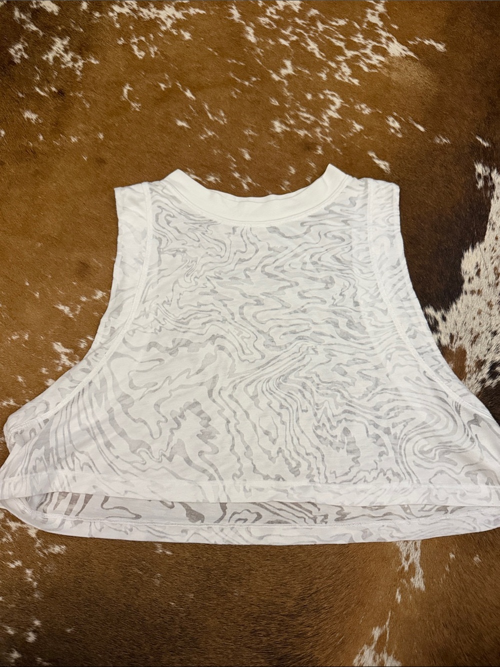 lululemon athletica White Sheer Patterned Crop Tank